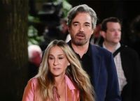 Jon Tenney: Το νέο φλέρτ της της Carrie Bradshaw στο «And Just Like That» Jon Tenney: Το νέο φλέρτ της της Carrie Bradshaw στο «And Just Like That»