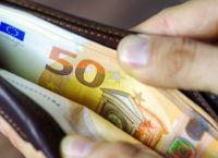 Κατώτατος μισθός: Αμετάβλητες παρέμειναν οι τριετίες