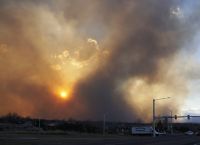 Κολοράντο: Οι πυρκαγιές σβήνουν από τη χιονόπτωση – Κατέστρεψαν ολόκληρες συνοικίες