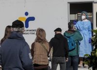 Κορωνοϊός: 17.960 νέα κρούσματα και 115 θάνατοι