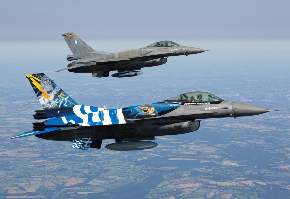 Παραλίγο ατύχημα με F-16  στα Χανιά