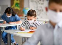 Greece: Schools set to re-open on Monday the 10th of January
