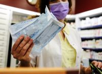 Self test: Σε έλλειψη στα φαρμακεία – Υπάρχει απόθεμα, διαβεβαιώνει η κυβέρνηση