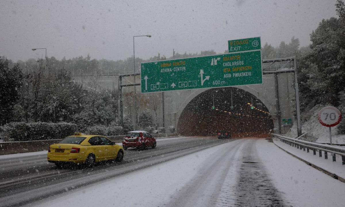 Κακοκαιρία Ελπίδα: 12.000 αιτήσεις κατατέθηκαν για αποζημιώσεις από την Αττική Οδό