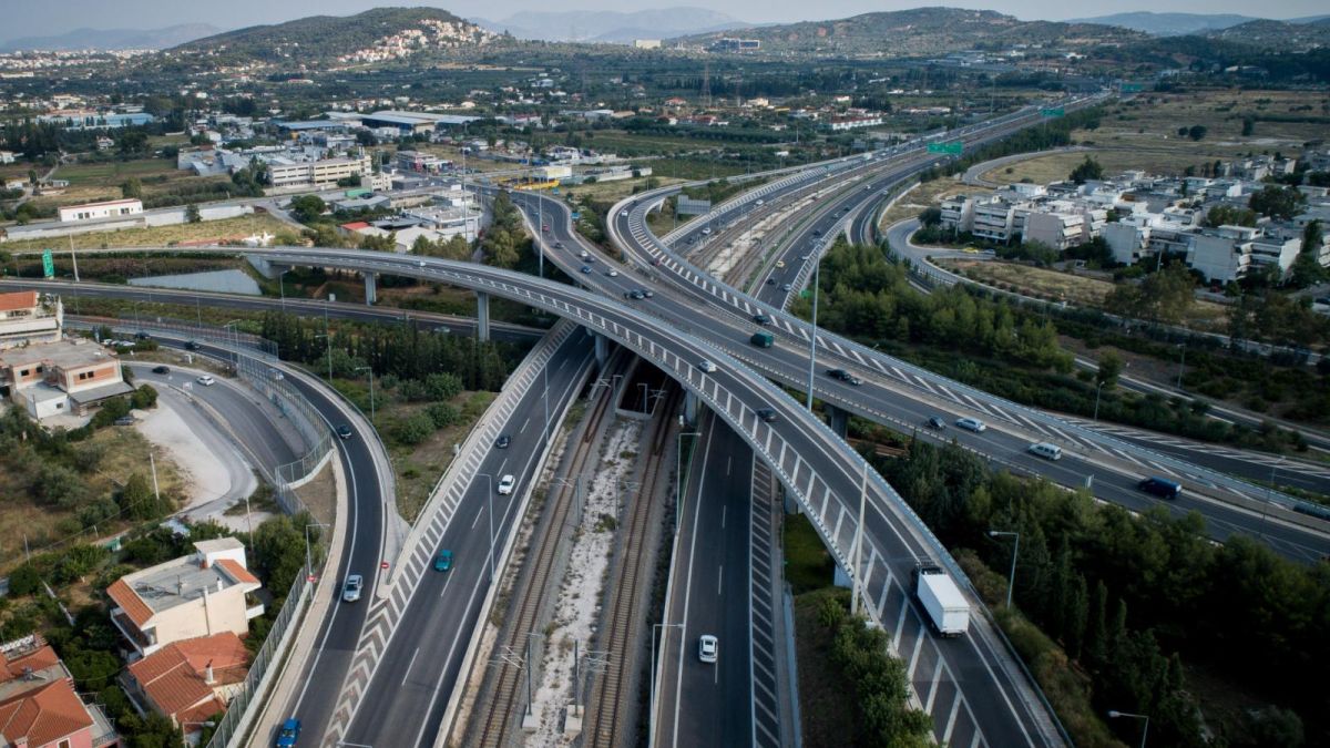Στέρεψε από e-pass η Αττική Οδός – Σε λίστα αναμονής για έναν πομποδέκτη