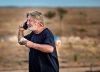Άλεκ Μπάλντουιν – Φόνος στο σετ: Τρεις μήνες μετά παρέδωσε το κινητό του στις αρχές Άλεκ Μπάλντουιν – Φόνος στο σετ: Τρεις μήνες μετά παρέδωσε το κινητό του στις αρχές