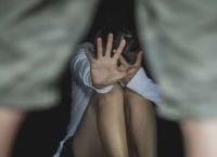 Βιασμός 24χρονη: Αναγνώρισε άλλα δύο πρόσωπα – Έρχονται συλλήψεις