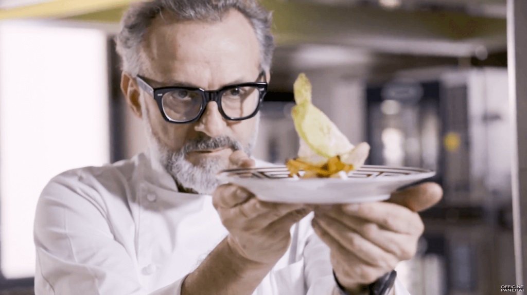 Ο Massimo Bottura θέλει να σταματήσετε να σπαταλάτε φαγητό