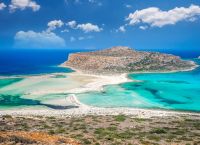 Trip Advisor: Το νησί της Ελλάδας που φιγουράρει στη λίστα με τους 10 δημοφιλέστερους προορισμούς στον κόσμο Trip Advisor: Το νησί της Ελλάδας που φιγουράρει στη λίστα με τους 10 δημοφιλέστερους προορισμούς στον κόσμο