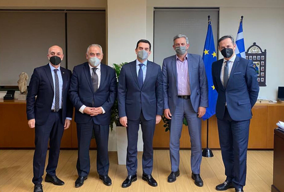 Συνάντηση εκπροσώπων ΕΑΕΕ με τον Υπουργό Περιβάλλοντος & Ενέργειας