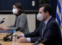 Σχολεία: Οι ανακοινώσεις Πλεύρη – Κεραμέως για το άνοιγμα