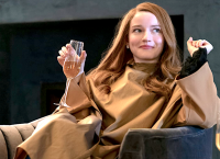 Inventing Anna: Η ιστορία της “fake” κληρονόμου Anna Sorokin που κατάφερε να εξαπατήσει πλούσιους γόνους