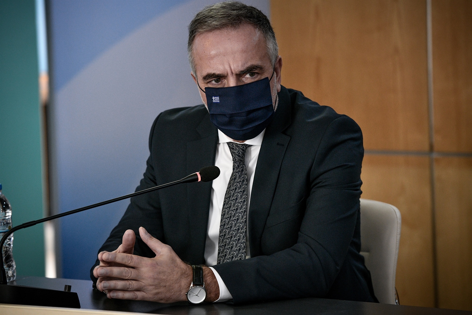 Σταύρος Καλαφάτης: Να εμβολιαστούμε