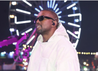 Kanye West: Ποζάρει με τη Madonna, την Julia Fox, τον Antonio Brown και τον Floyd Mayweather