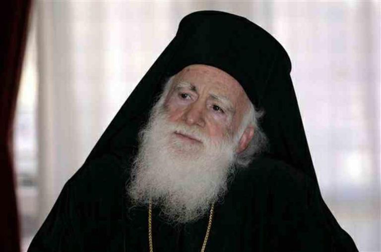 Πρώην Αρχιεπίσκοπος Κρήτης Ειρηναίος: Εισήχθη στο νοσοκομείο