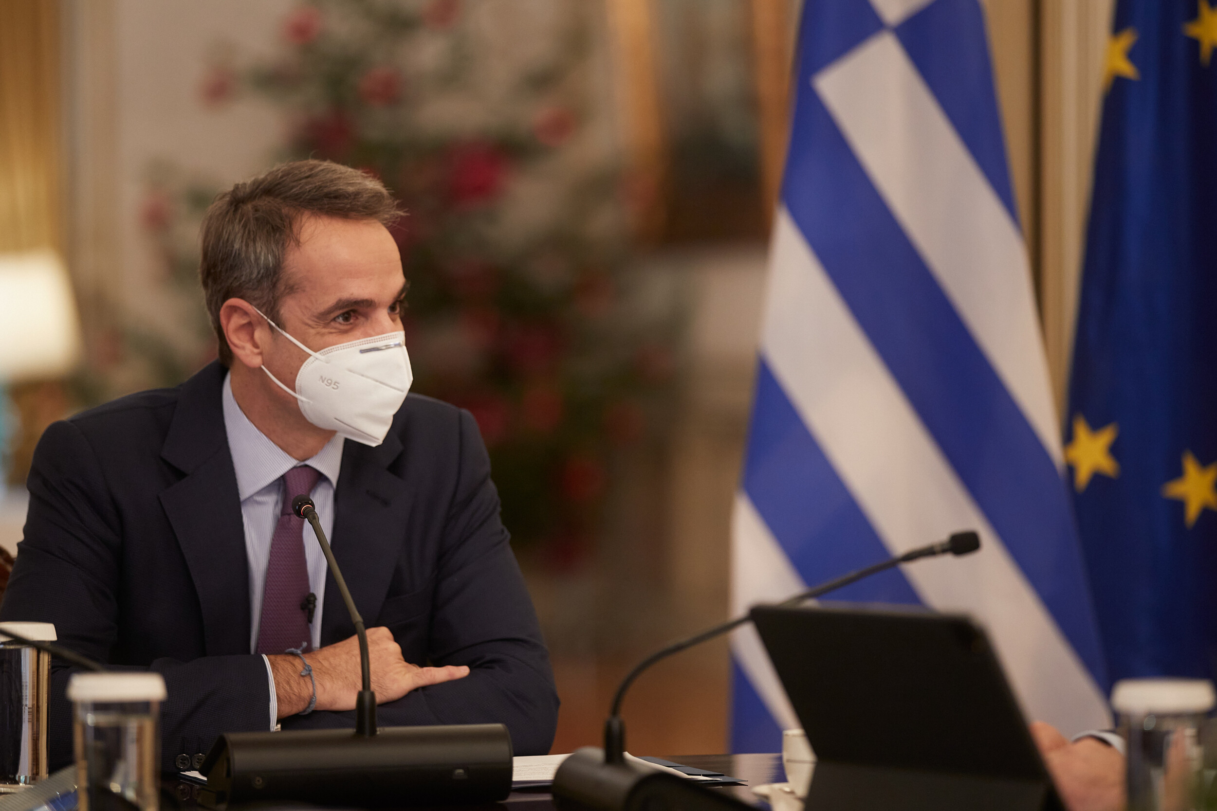 Οι εκλογές αποκλείονται, ο ανασχηματισμός αποφασίστηκε