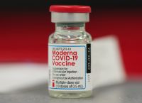 Moderna: Αποσύρει πάνω από 750.000 δόσεις εμβολίων- Τι συνέβη Moderna: Αποσύρει πάνω από 750.000 δόσεις εμβολίων- Τι συνέβη