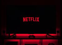Netflix: Ρώσοι το μηνύουν για τη διακοπή της υπηρεσίας Netflix: Ρώσοι το μηνύουν για τη διακοπή της υπηρεσίας