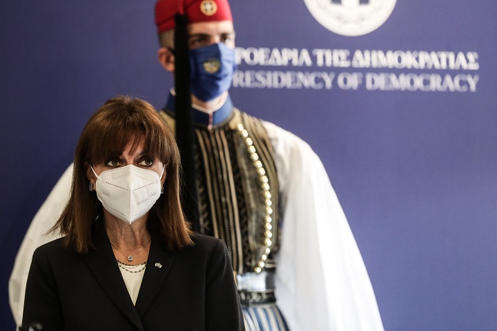Sakellaropoulou condemns Russian attack on Ukraine