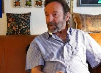 Παρίσι: Διάσημος φωτογράφος πέθανε από το κρύο στη μέση του δρόμου