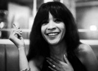 Ronnie Spector: Πέθανε σε ηλικία 78 χρονών από καρκίνο Ronnie Spector: Πέθανε σε ηλικία 78 χρονών από καρκίνο