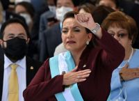 Ιστορική μέρα για την Ονδούρα: Ορκίστηκε η 1η γυναίκα πρόεδρος της χώρας Ιστορική μέρα για την Ονδούρα: Ορκίστηκε η 1η γυναίκα πρόεδρος της χώρας