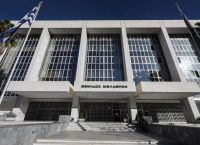 Καταθέτει στον Άρειο Πάγο για τις τηλεοπτικές άδειες ο Καλογρίτσας