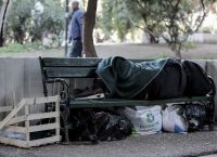 Θεσσαλονίκη: Σαν τον άστεγο που πέθανε χθες υπάρχουν πολλοί