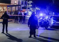 Βούλα – Οδός Ερμού: Βίντεο από τη στιγμή των πυροβολισμών έξω από το φούρνο Βούλα – Οδός Ερμού: Βίντεο από τη στιγμή των πυροβολισμών έξω από το φούρνο