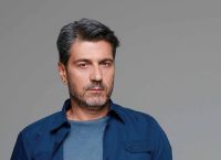 Κώστας Φαλελάκης: «Μετά τον θάνατο του Μηνά με κανιβάλισαν, θα με παλουκώνανε στο Σύνταγμα»