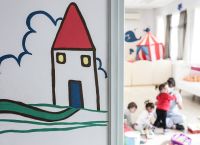 Εγκαταλελειμμένα παιδιά: Συγκλονίζουν οι ιστορίες από το Παίδων «Αγία Σοφία»