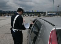Παραβάσεις μέτρων 25/1: Δύο συλλήψεις και 229 πρόστιμα για μάσκα