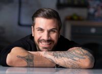 Άκης Πετρετζίκης: Ο γιος του είχε «ενστάσεις» για τη βασιλόπιτα Άκης Πετρετζίκης: Ο γιος του είχε «ενστάσεις» για τη βασιλόπιτα