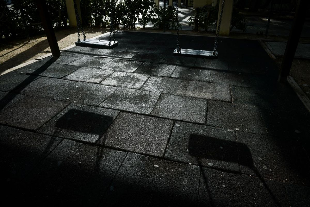 Χαλάνδρι: Συγκλονιστική περιγραφή του αστυνομικού που πήρε αγκαλιά το εγκαταλελειμμένο βρέφος