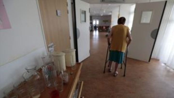 Γηροκομείο Χανιά: Σοκάρουν οι αποκαλύψεις για την κόλαση που ζούσαν οι ηλικιωμένοι