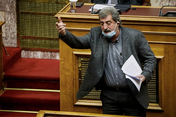 Πολακισμός – Ίσες αποστάσεις: σημειώσατε, τι;