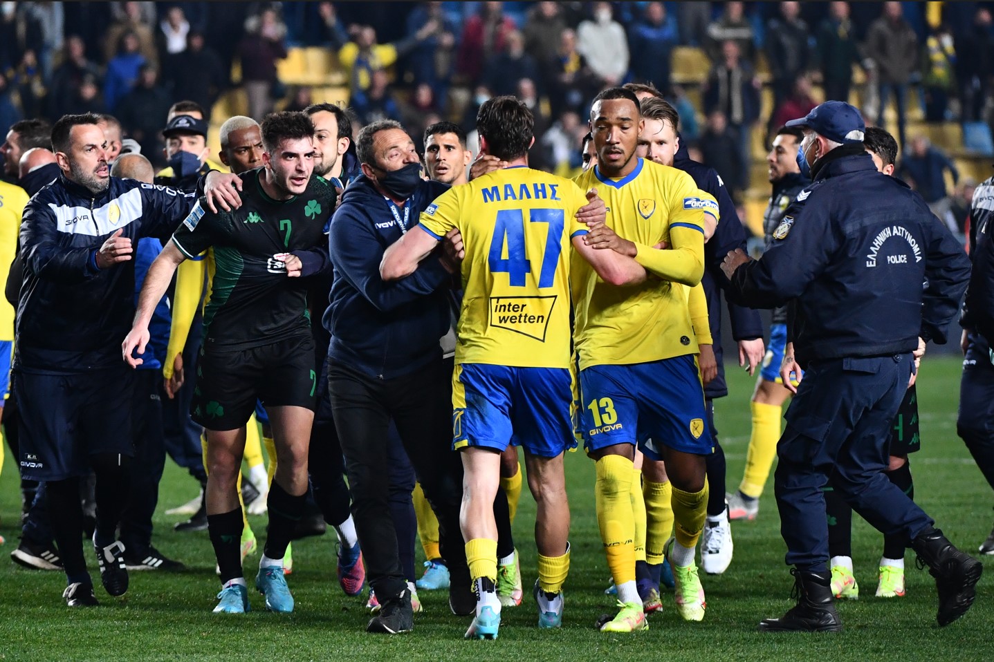 Παναιτωλικός – Παναθηναϊκός 1-0: “Φρένο” στους πράσινους από τους Αγρινιώτες