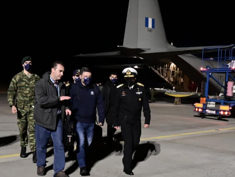 Ουκρανία: Ο Χαρδαλιάς παρέδωσε την ανθρωπιστική βοήθεια – «Η Ελλάδα πάντα με τη σωστή πλευρά της ιστορίας!» 