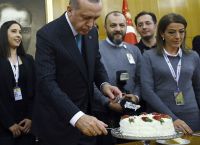 Ερντογάν: Τα πιο δύσκολα γενέθλια για τον… “πολυχρονεμένο “