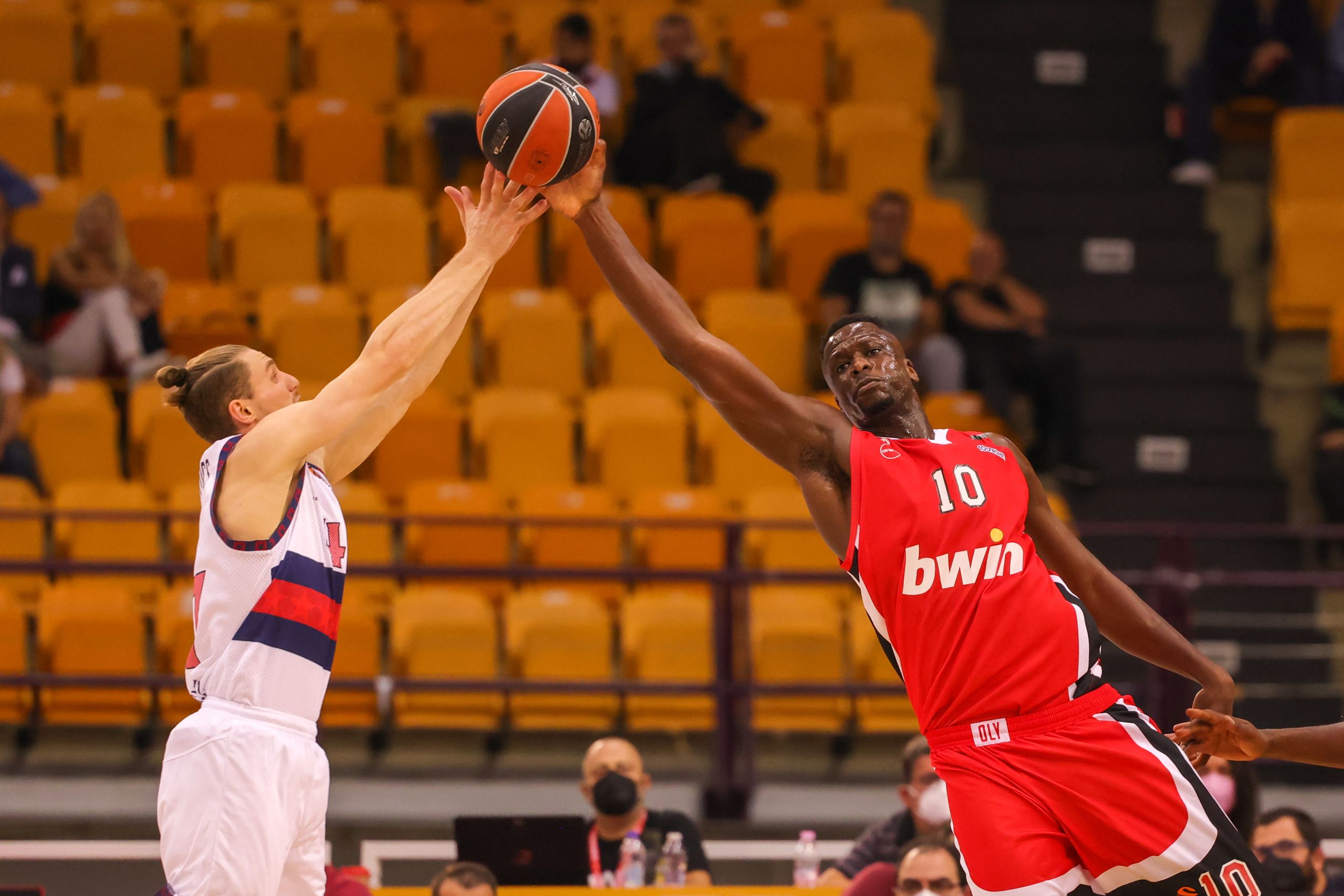Euroleague: Στόχος η νίκη για τον Ολυμπιακό