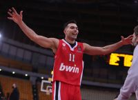 Ολυμπιακός – Αναντολού Εφές 87-85: Τεράστια νίκη με υπογραφή Σλούκας