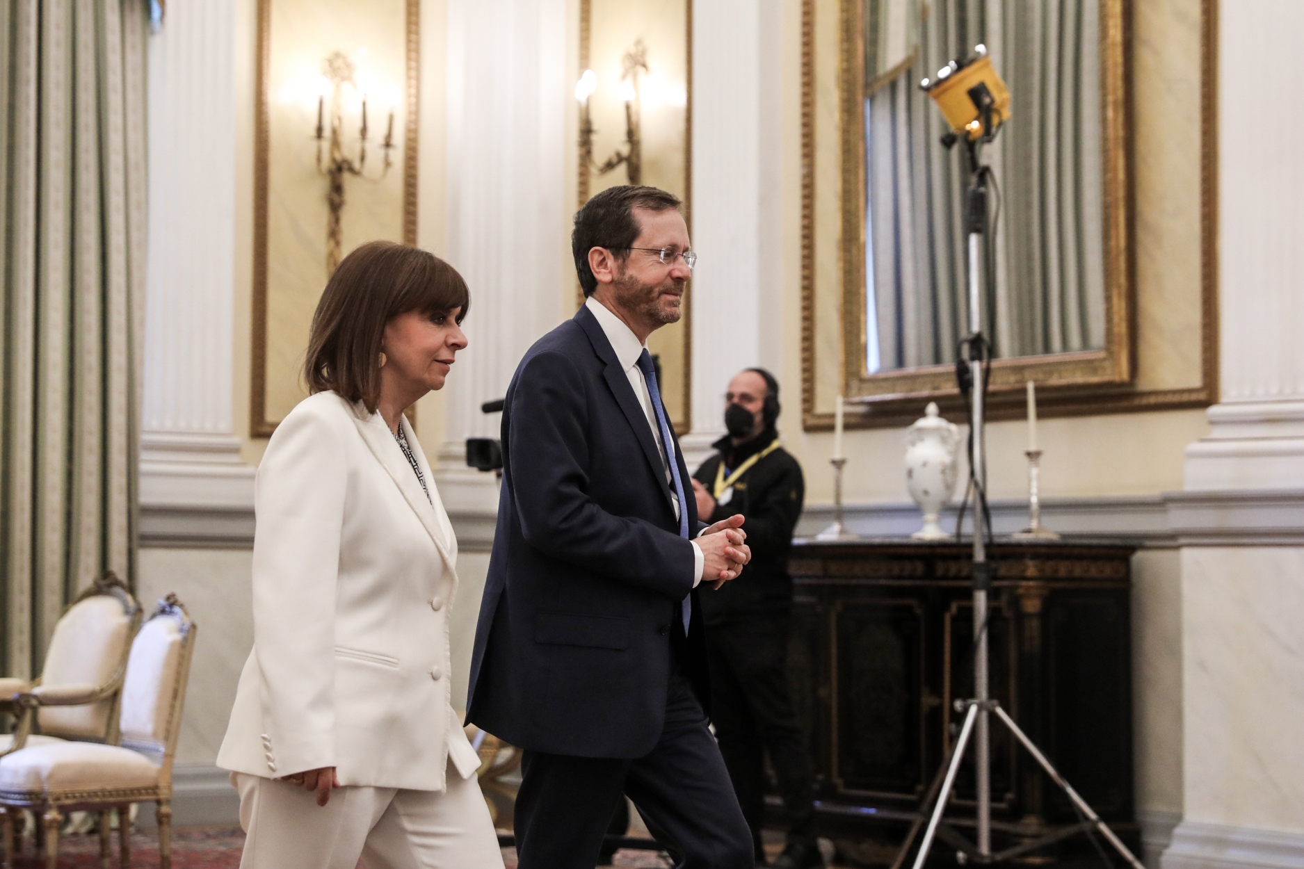 Πόλεμος Ουκρανία: Ελπίζω η Ρωσία να κατανοήσει τις συνέπειες της ενέργειάς της δήλωσε η Σακελλαροπούλου