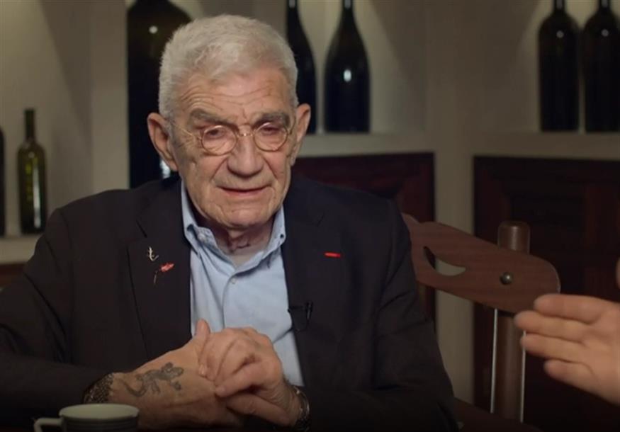 Γιάννης Μπουτάρης: «Θα πεθαίνω με ένα μπουκάλι κρασί στα χέρια»