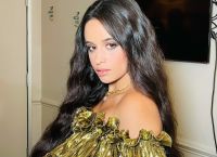 Η Camila Cabello μιλάει για την στιγμή που περπάτησε στα σύνορα με το Μεξικό ως μετανάστρια