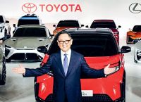 Η GM έχασε από την Toyota τα ηνία των πωλήσεων στις ΗΠΑ