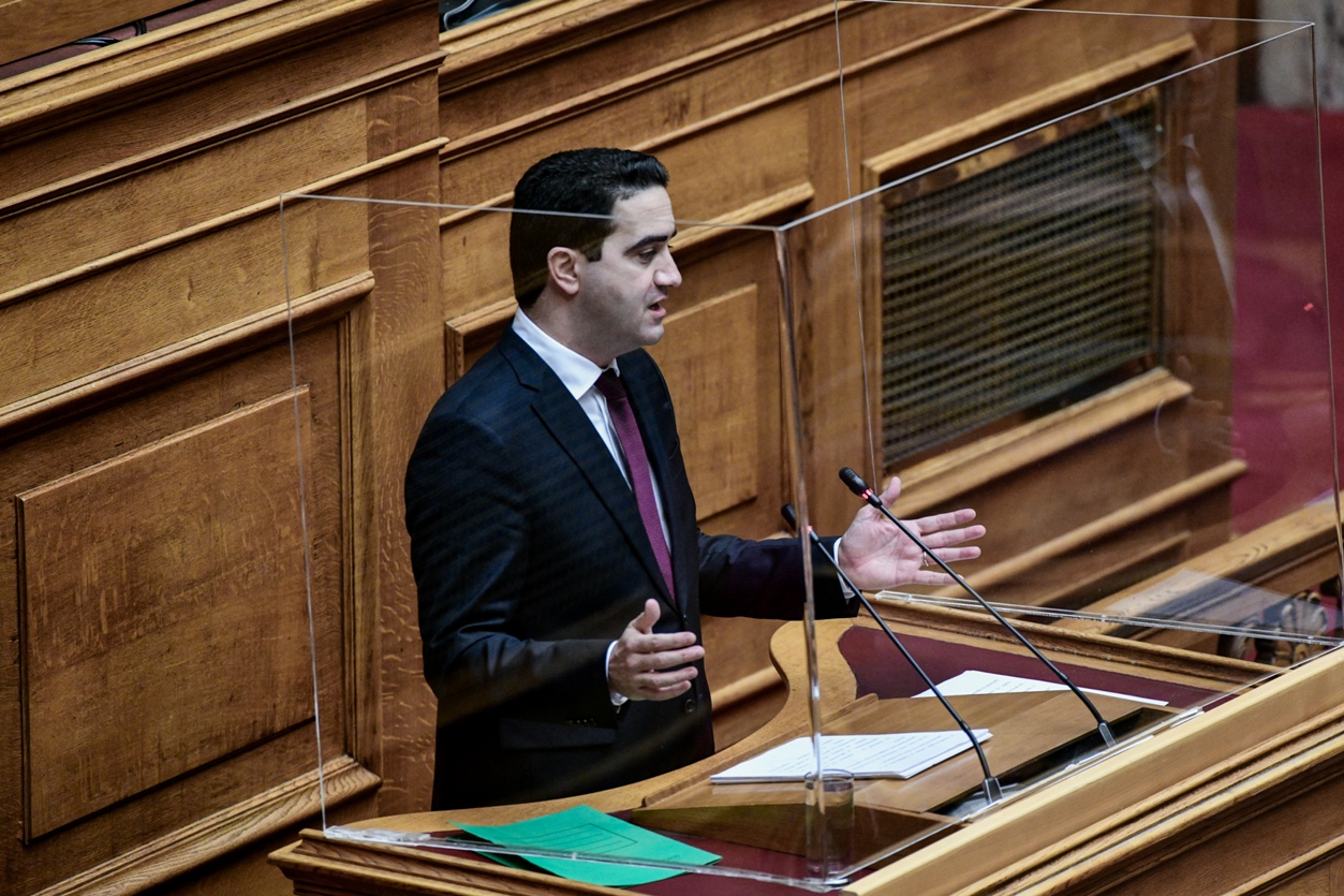 Κατρίνης: Οι λογαριασμοί ρεύματος δεν περιλαμβάνουν την επιδότηση που υποσχέθηκε η κυβέρνηση