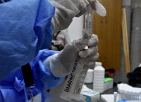 Καρκίνος και θεραπεία: Επιστήμονες του Stanford δημιούργησαν συνθετικό μόριο που καταστρέφει όγκους