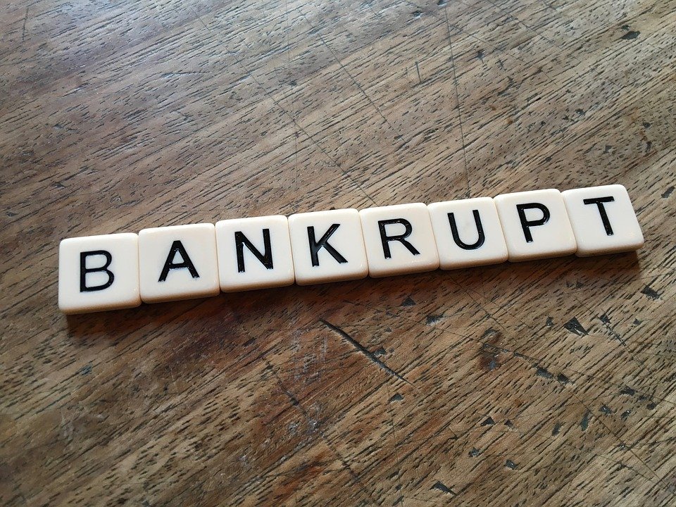 Sberbank Europe: Η πρώτη τράπεζα που οδηγείται σε οικονομική κατάρρευση