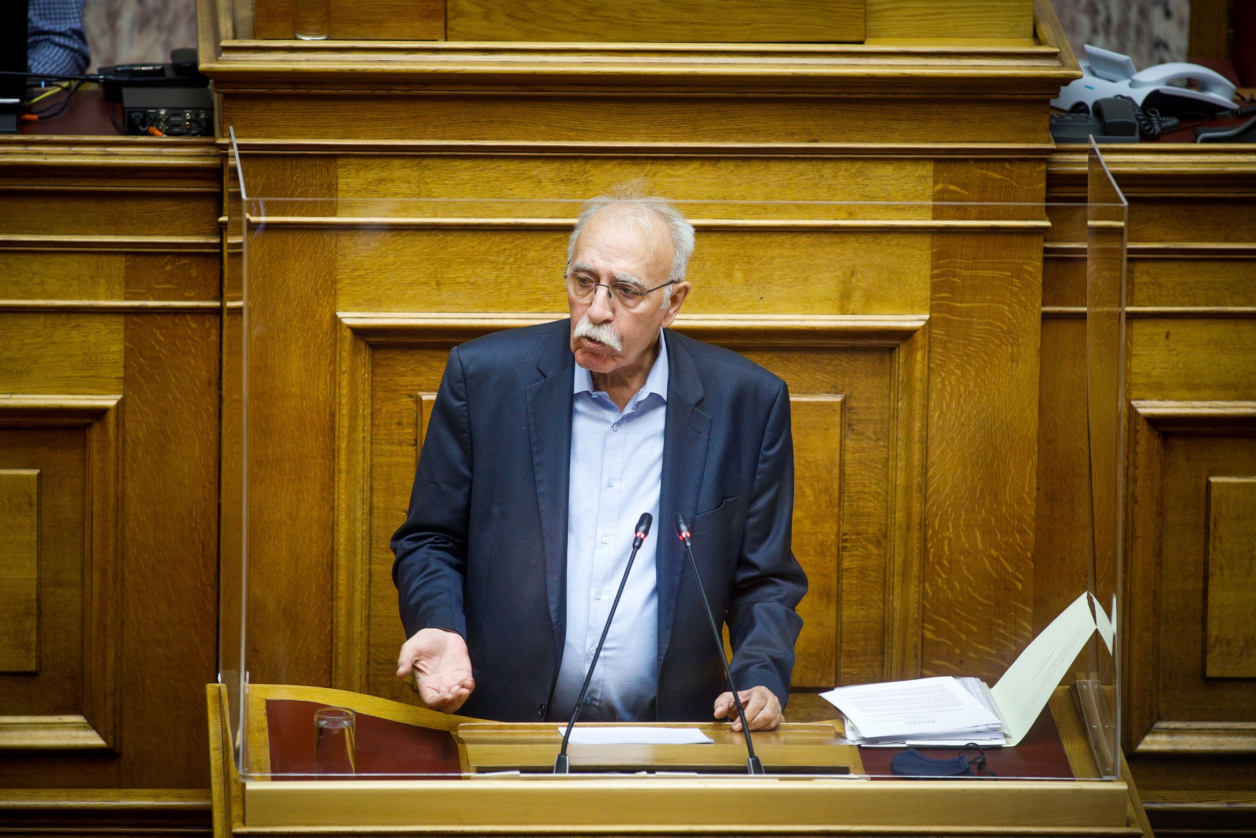 Δημήτρης Βίτσας στο pagenews.gr: Η κυβέρνηση απέχει από την αντιμετώπιση των προβλημάτων της κοινωνίας