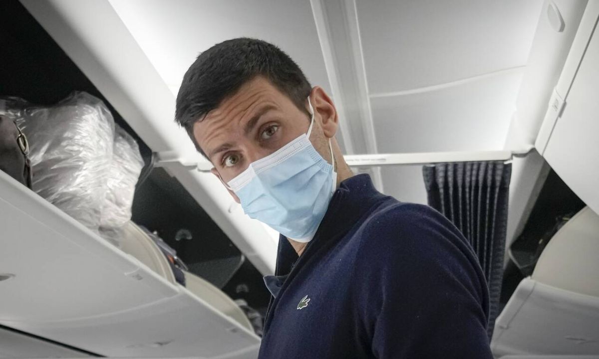 Νόβακ Τζόκοβιτς: Η Ryanair τρολάρει τον Σέρβο τενίστα